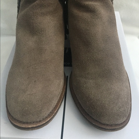 Dolce Vita Dark Taupe Suede Sutton Bootie 9.5 - Picture 7 of 9
